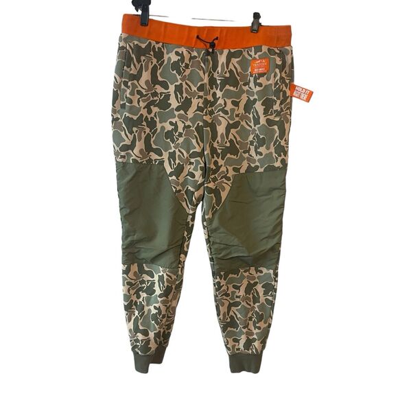 Large Traeger Meat Sweats APP469 Mens Camo